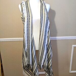 Boho Anna & Ava Long Vest Cardigan Fringe in Cream and Black